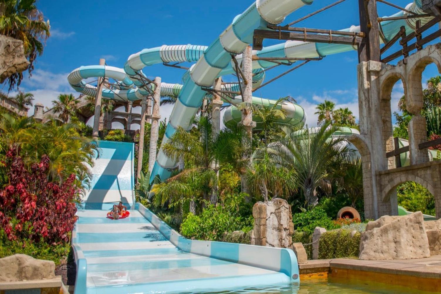 Ocean Breeze And Seaview Resort アデヘ エクステリア 写真